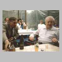 080-2008 1. Treffen am 8. Mai 1986 in Heiligenhaus. Hans Boehm und Otto Daniel, zwei Schulkameraden aus den dreissiger Jahren.JPG